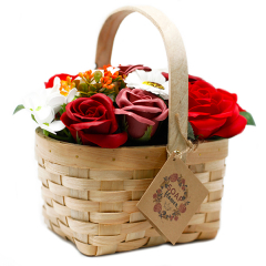Bouquet de fleurs de savon Rouge - Panier en Osier 